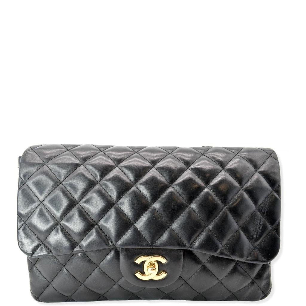 CHANEL Jumbo Classic Single Flap Lambskin Shoulder Bag Black