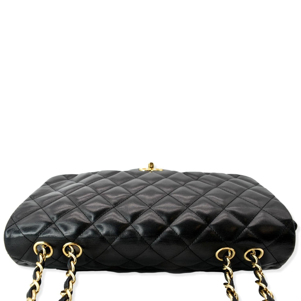 CHANEL Jumbo Classic Single Flap Lambskin Shoulder Bag Black