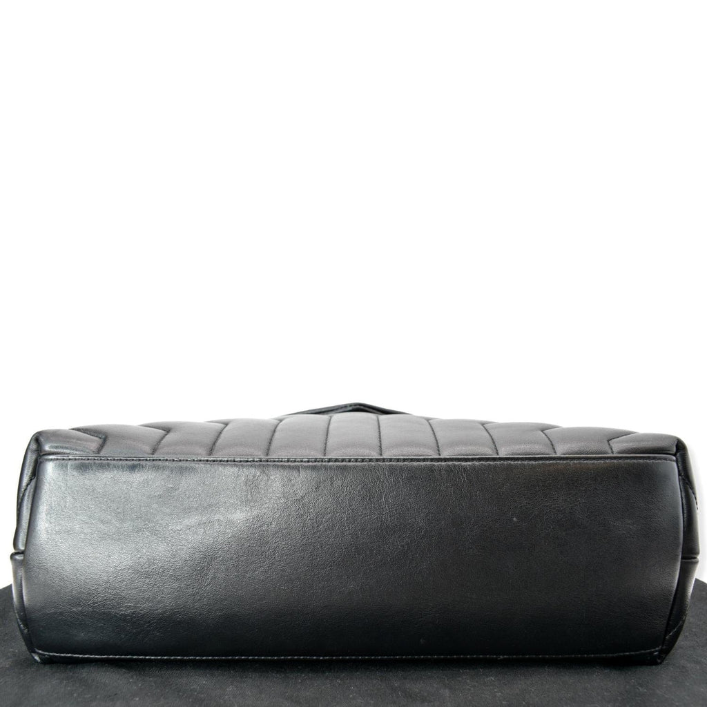 YVES SAINT LAURENT Medium Loulou Matelasse Leather Chain Shoulder Bag Black
