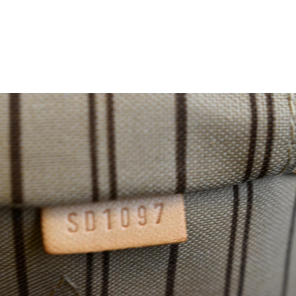 LOUIS VUITTON Neverfull MM Monogram Canvas Tote Bag Brown