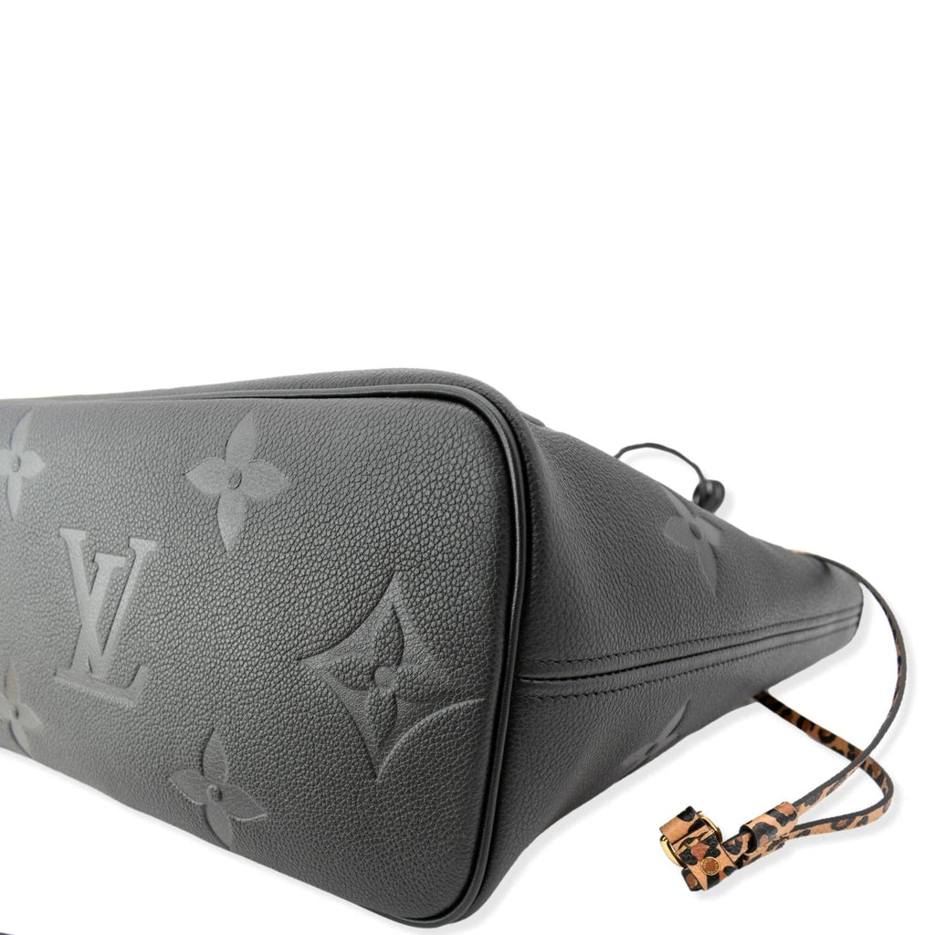 LOUIS VUITTON Neverfull MM Wild At Heart Monogram Giant Tote Bag Black
