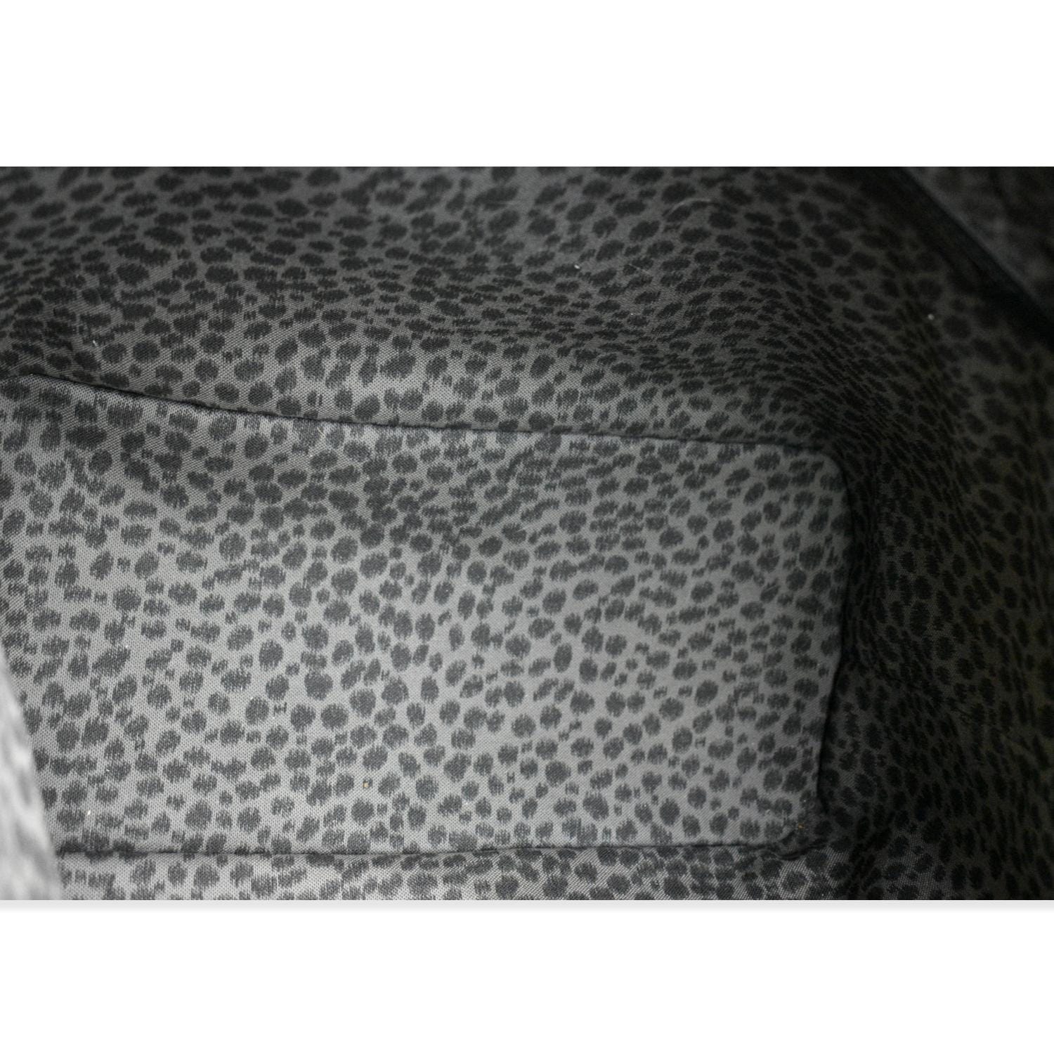 Louis Vuitton Neverfull MM Wild At Heart Monogram Giant Tote Bag Black