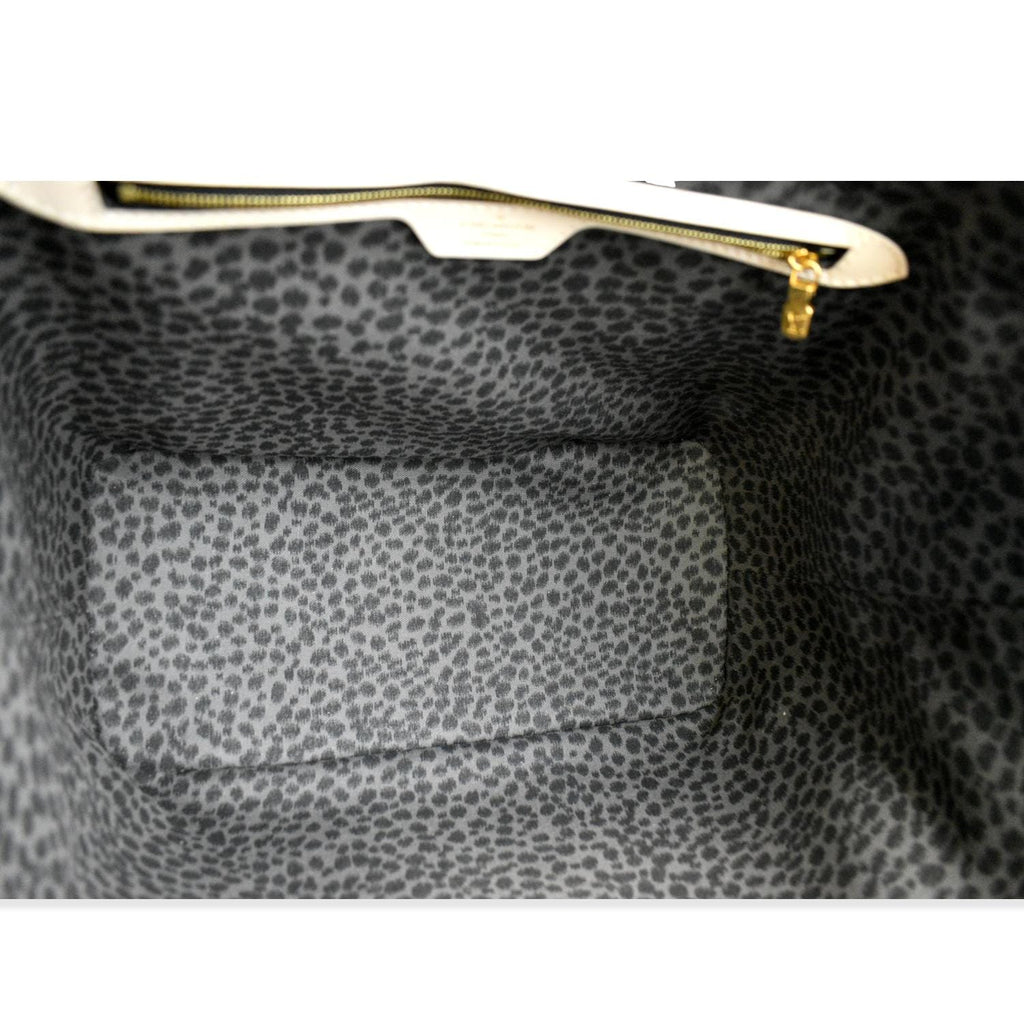 LOUIS VUITTON Neverfull MM Wild At Heart Monogram Canvas Tote Bag Cream