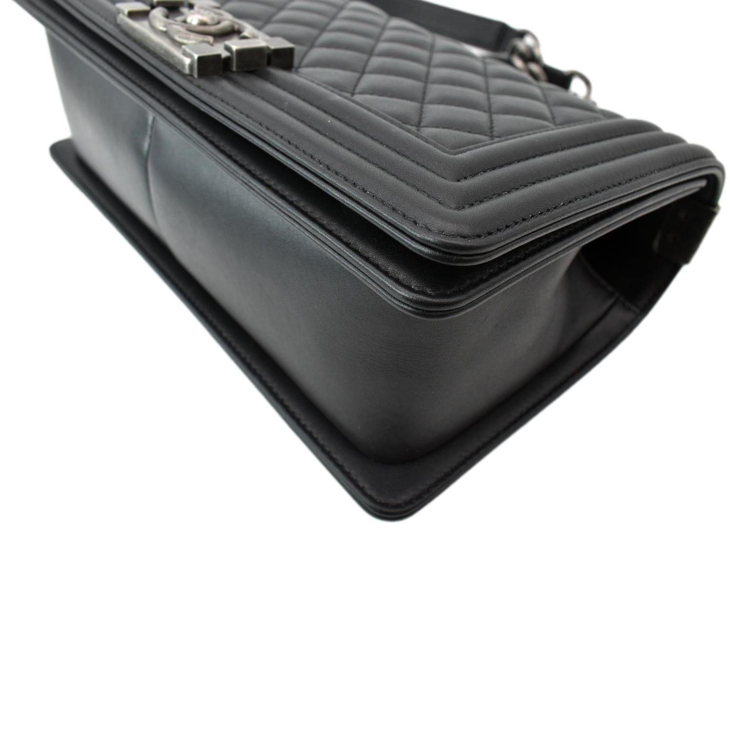 CHANEL Medium Boy Flap Leather Shoulder Bag Black