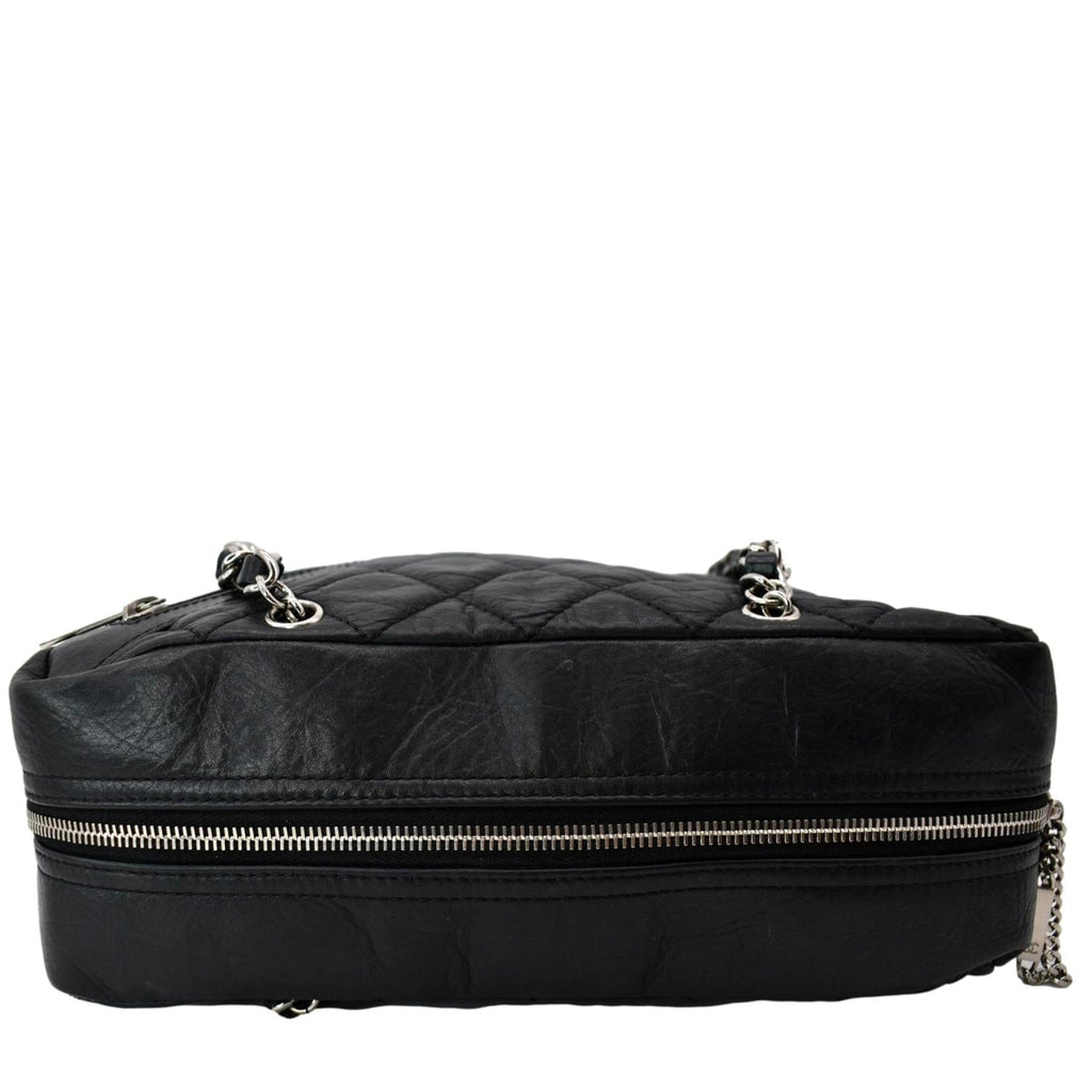 CHANEL Vintage Leather Chain Shoulder Bag Black