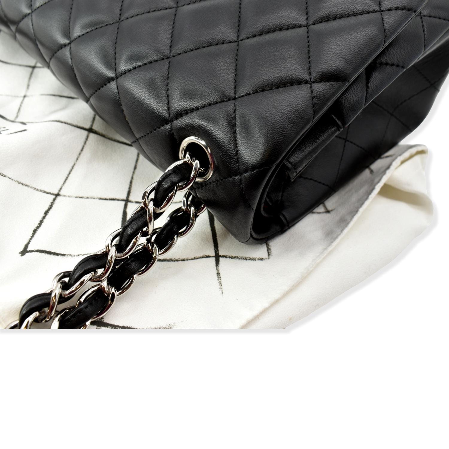 CHANEL Classic Jumbo Double Flap Lambskin Leather Shoulder Bag Black