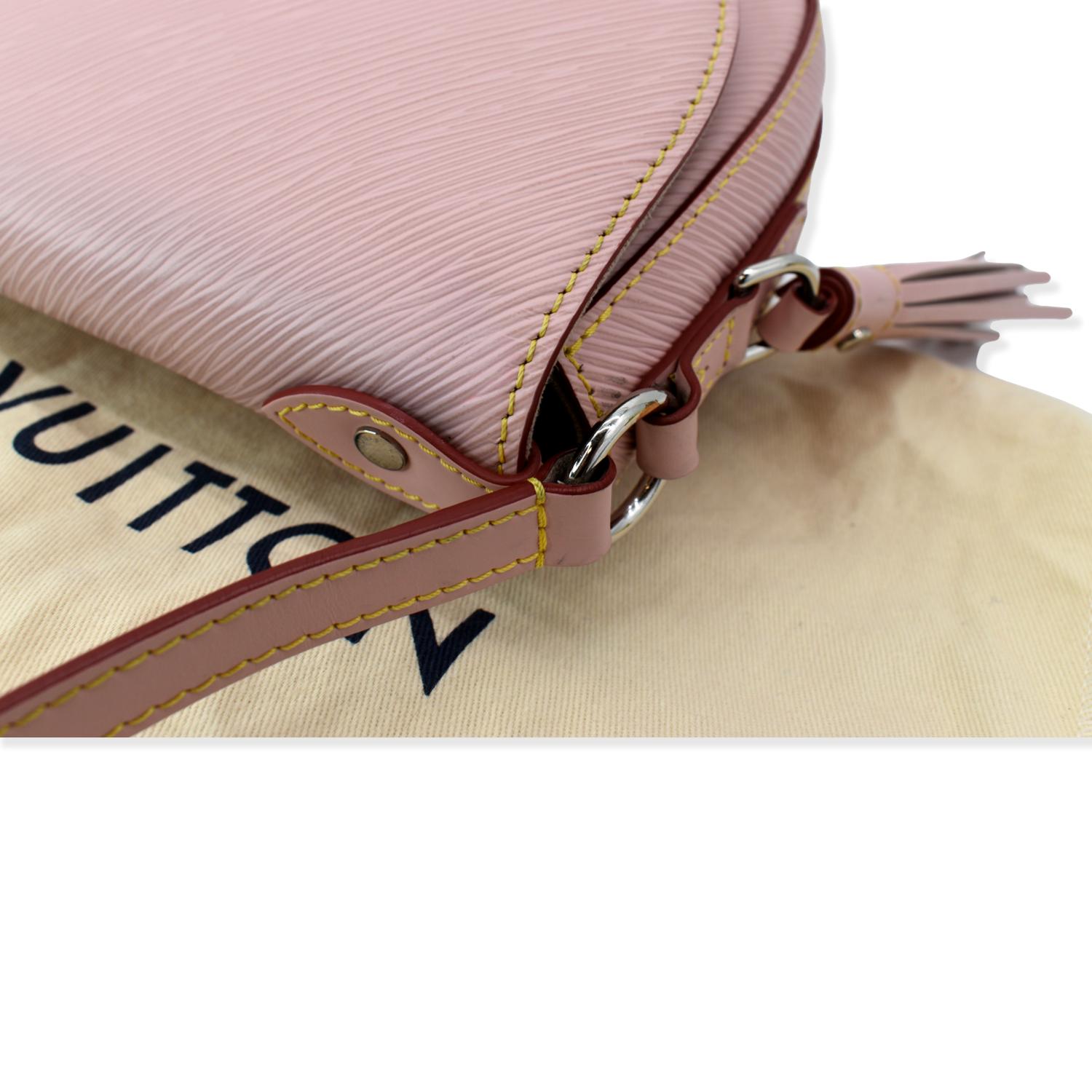 LOUIS VUITTON Saint Cloud Epi Leather Shoulder Bag Rose Ballerine