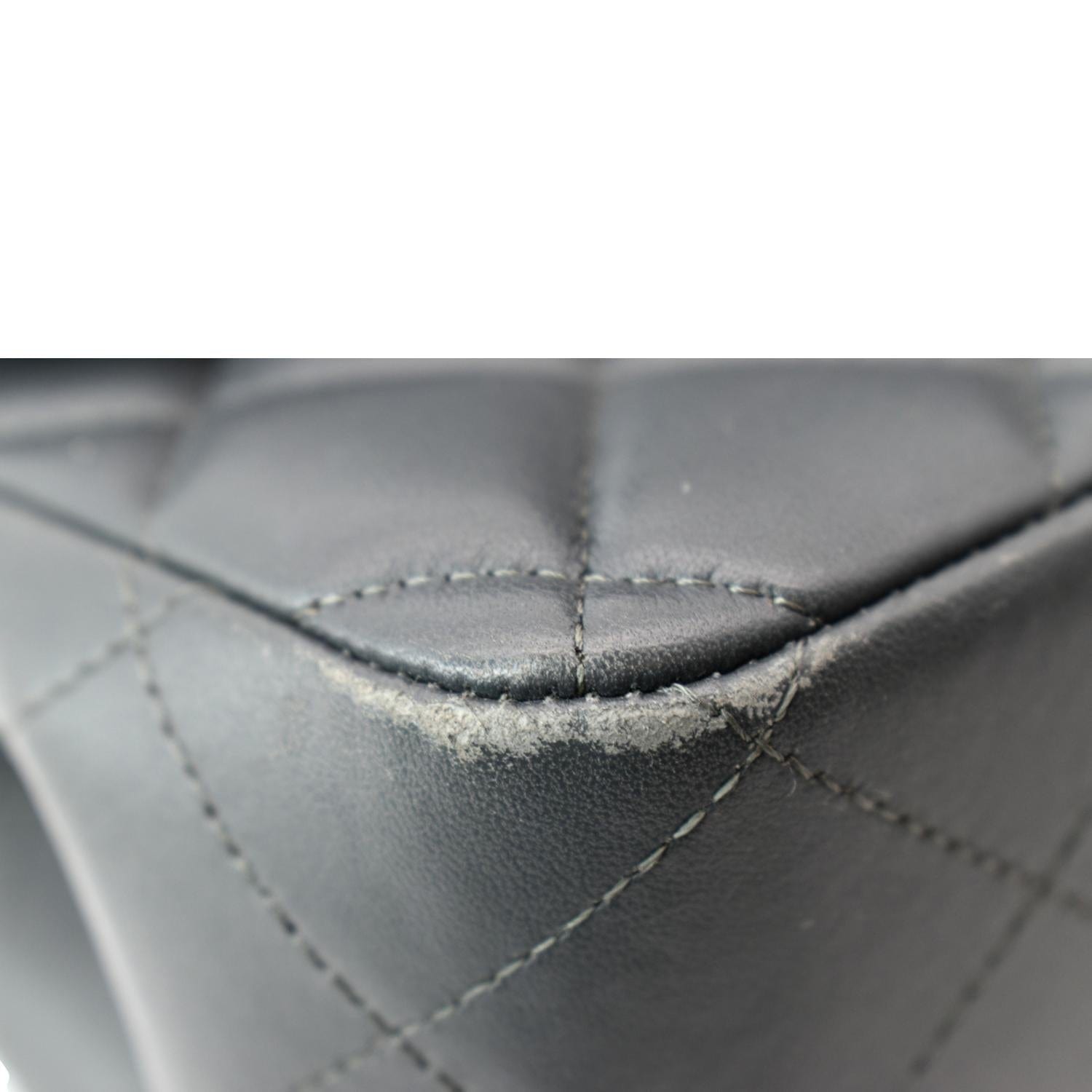 CHANEL Classic Jumbo Double Flap Lambskin Leather Shoulder Bag Dark Gray