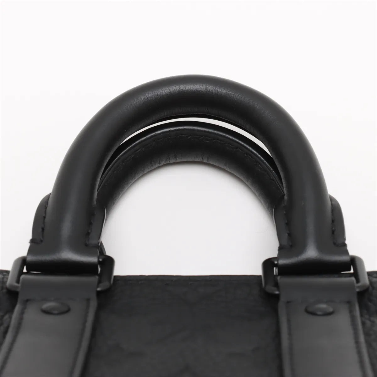 Louis Vuitton Noir Monogram Taurillon Leather Keepall Bandouliere 25 [Clearance Sale]