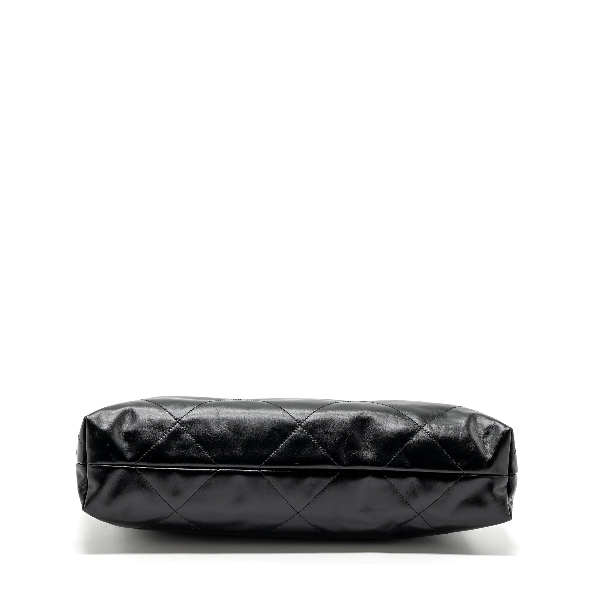 Chanel 24C 22 Bag Calfskin Black  (microchip)