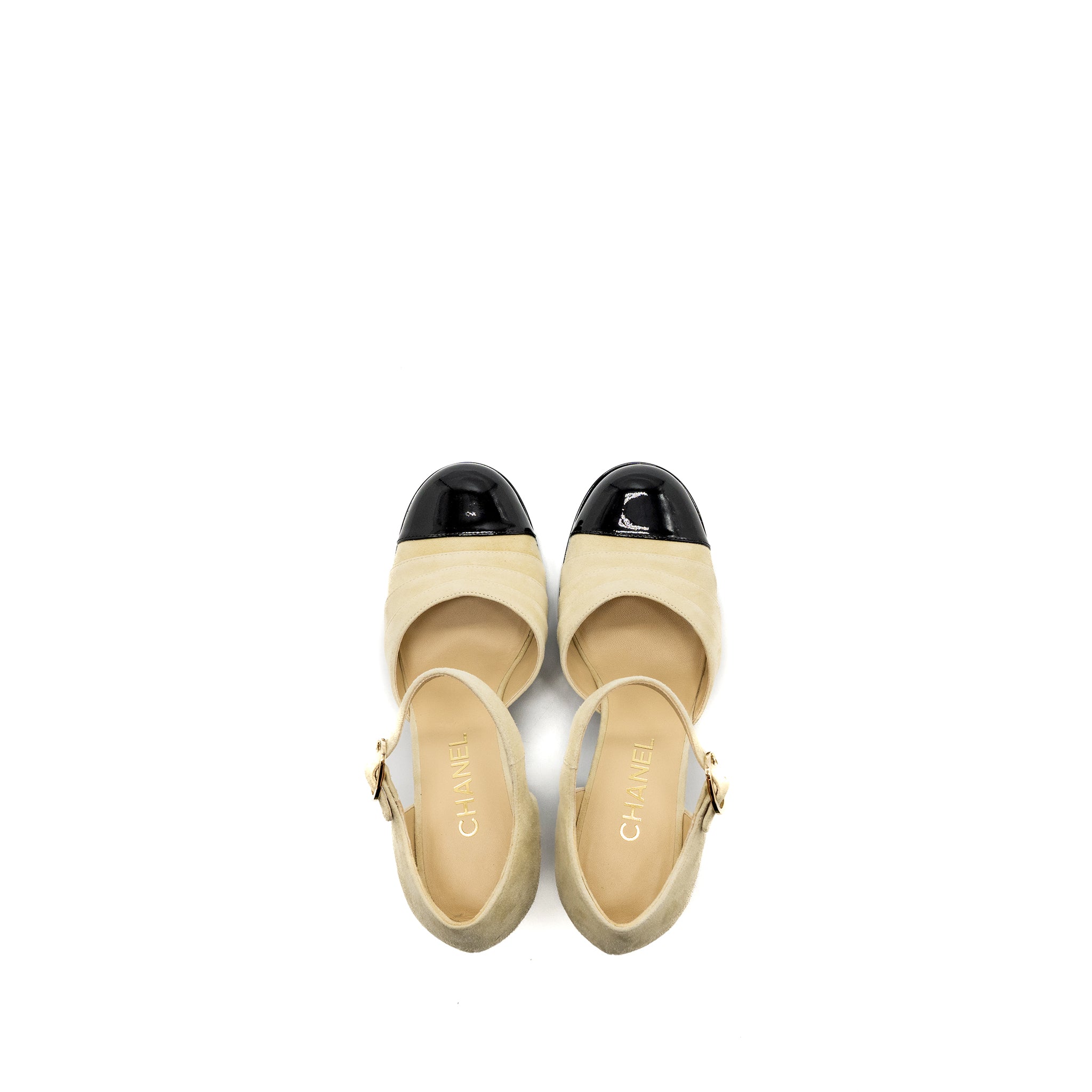 Chanel Size 38 open High Platform Shoe suede / Paten / Calfskin Ivroy  / Black