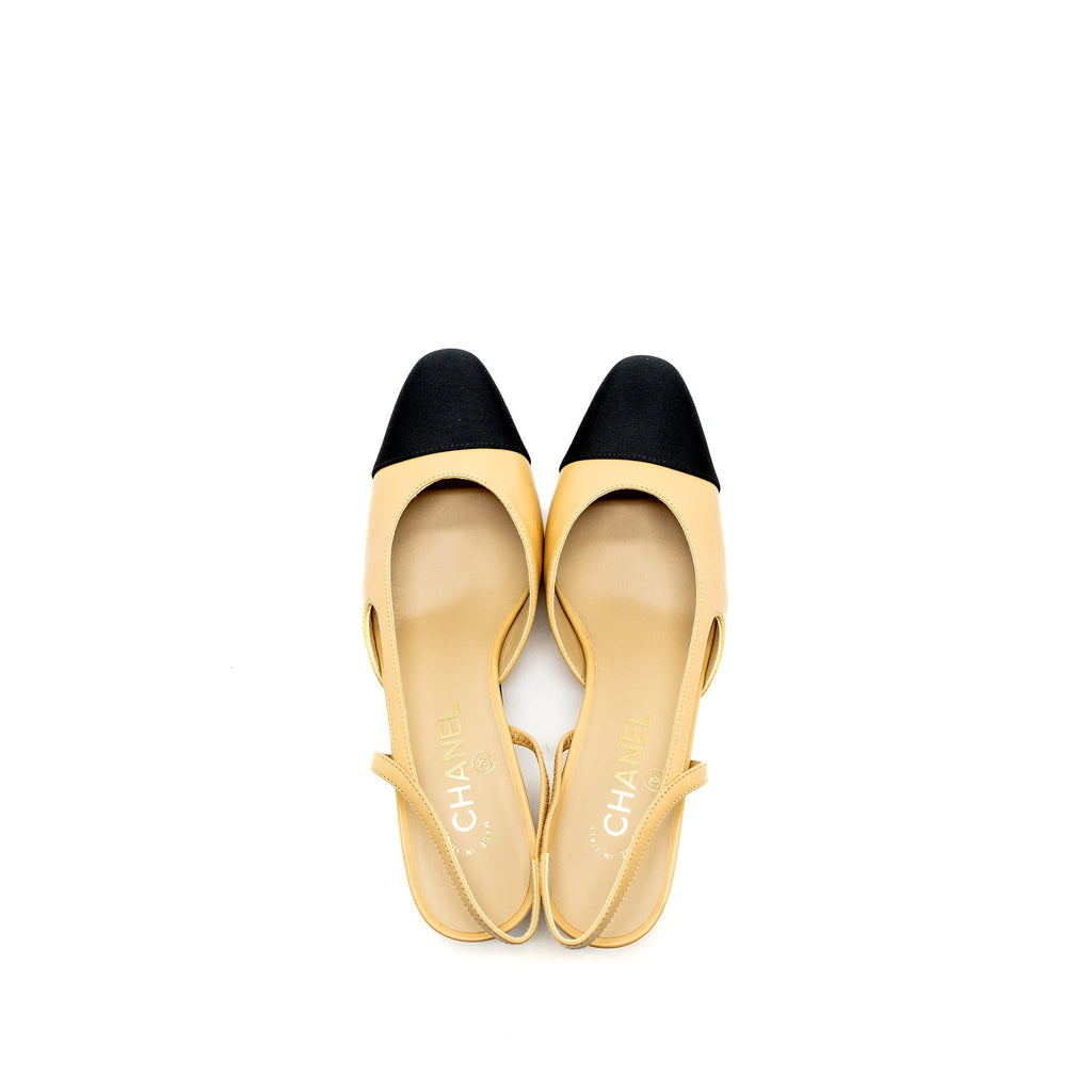Chanel size 38 slingbacks leather beige / black L