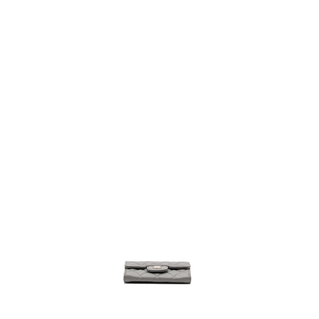 Chanel classic flap card holder caviar grey L (microchip)