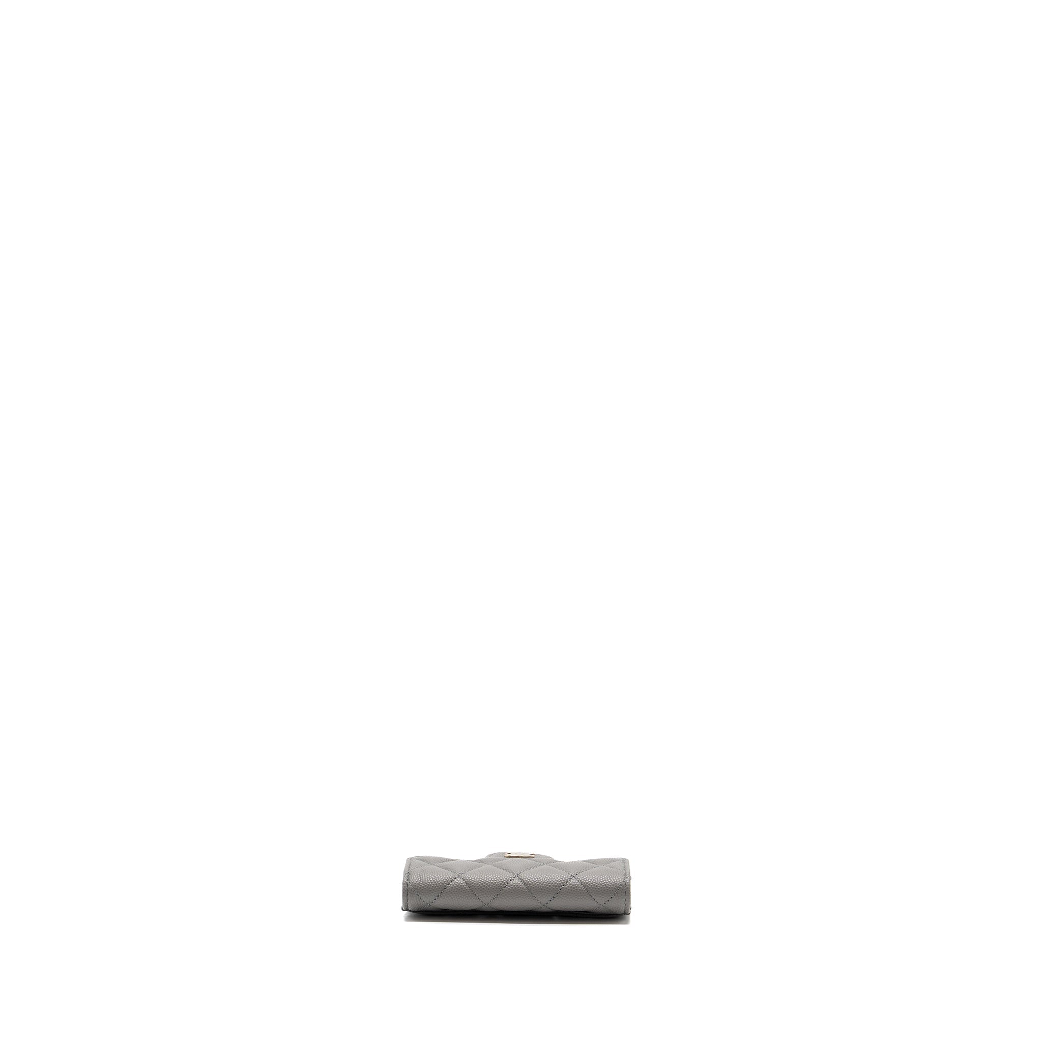 Chanel classic flap card holder caviar grey L (microchip)