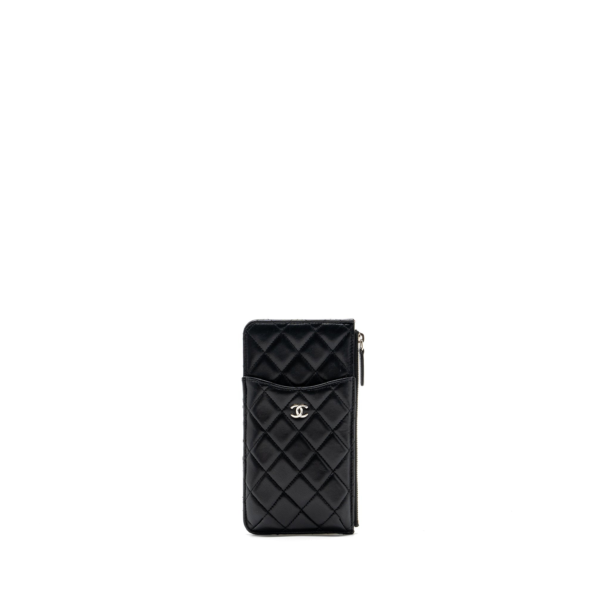 Chanel phone zip pouch lambskin Black