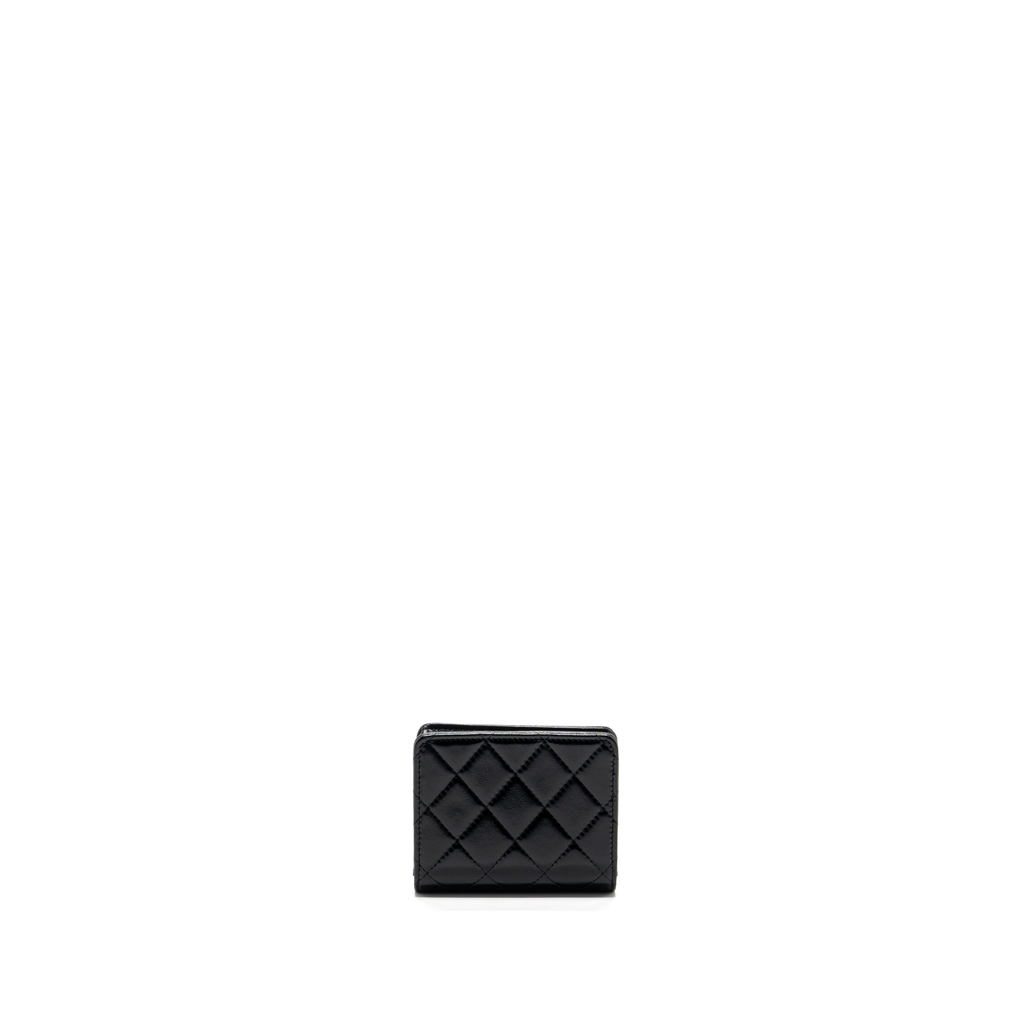 Chanel 24C 31 card holder shiny calfskin black L (microchip)