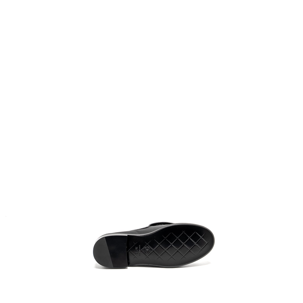 Chanel Size 36.5 CC Turnlock Loafer Quilted Leather Black L