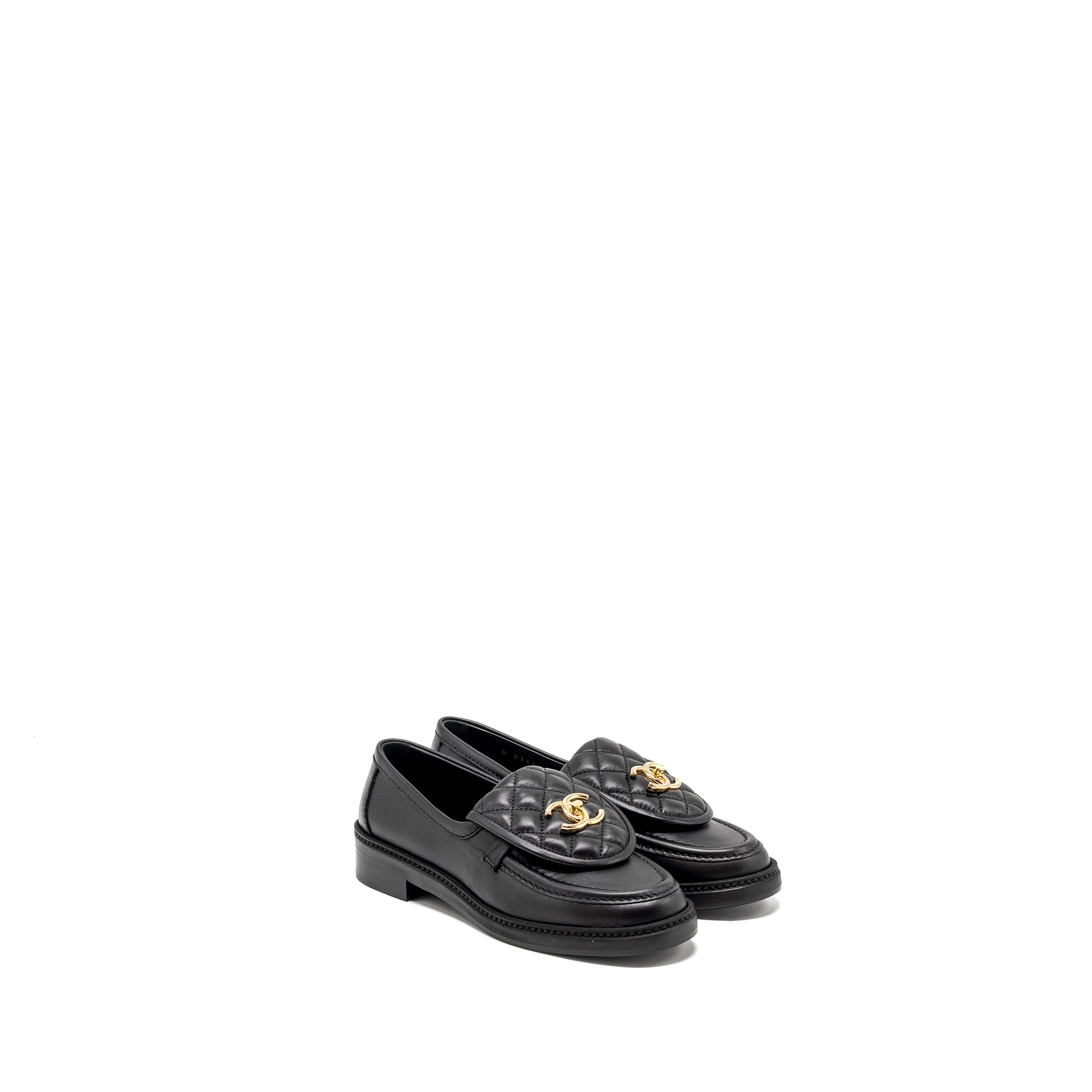 Chanel Size 36.5 CC Turnlock Loafer Quilted Leather Black L