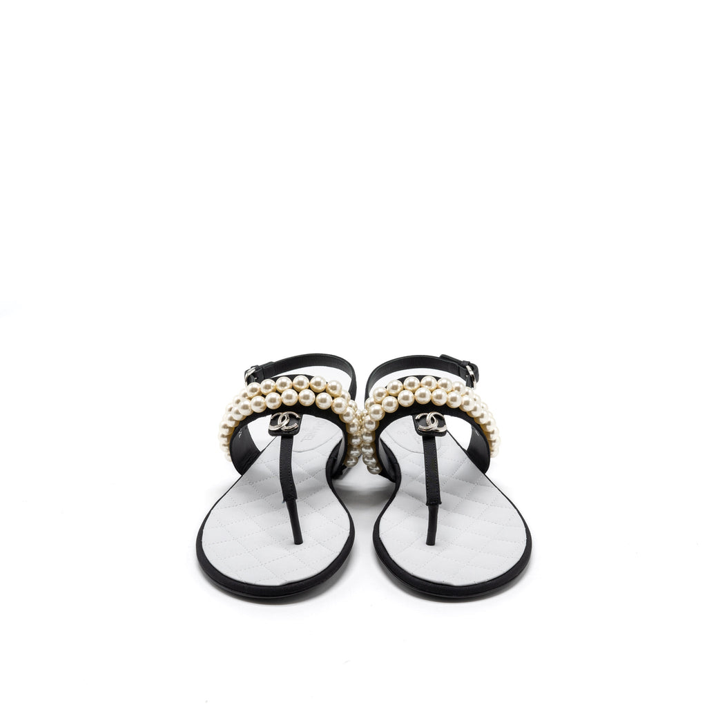 Chanel 22B Size 36 Flip Flops Sandals Pearl Leather/Fabric Black