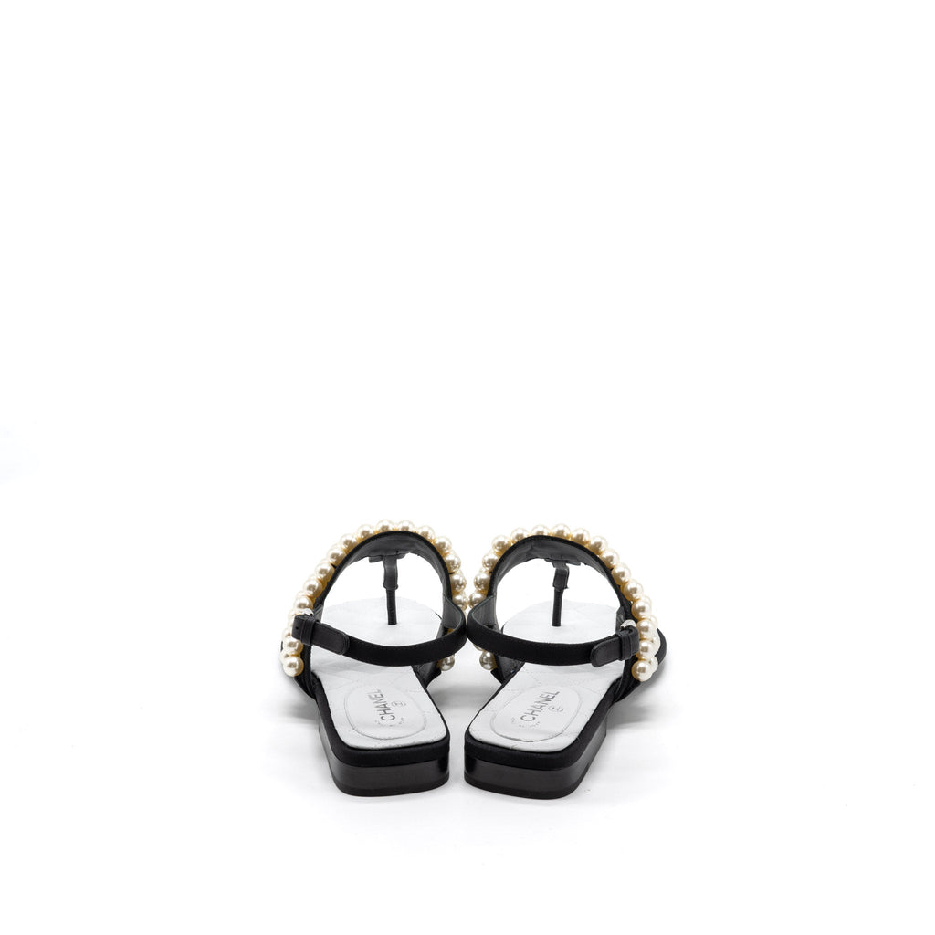 Chanel 22B Size 36 Flip Flops Sandals Pearl Leather/Fabric Black