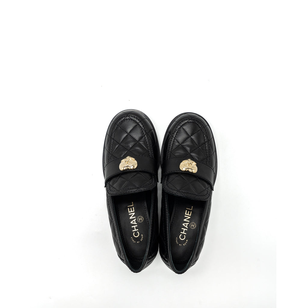 Chanel size 37 heart rock loafers leather black L
