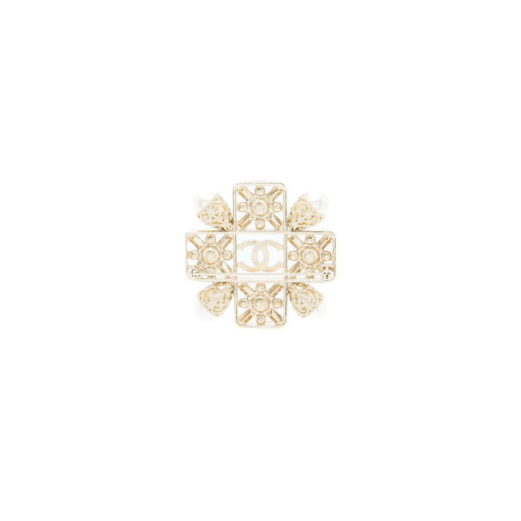Chanel CC Logo Square Brooch With Pearl / Crystal L
