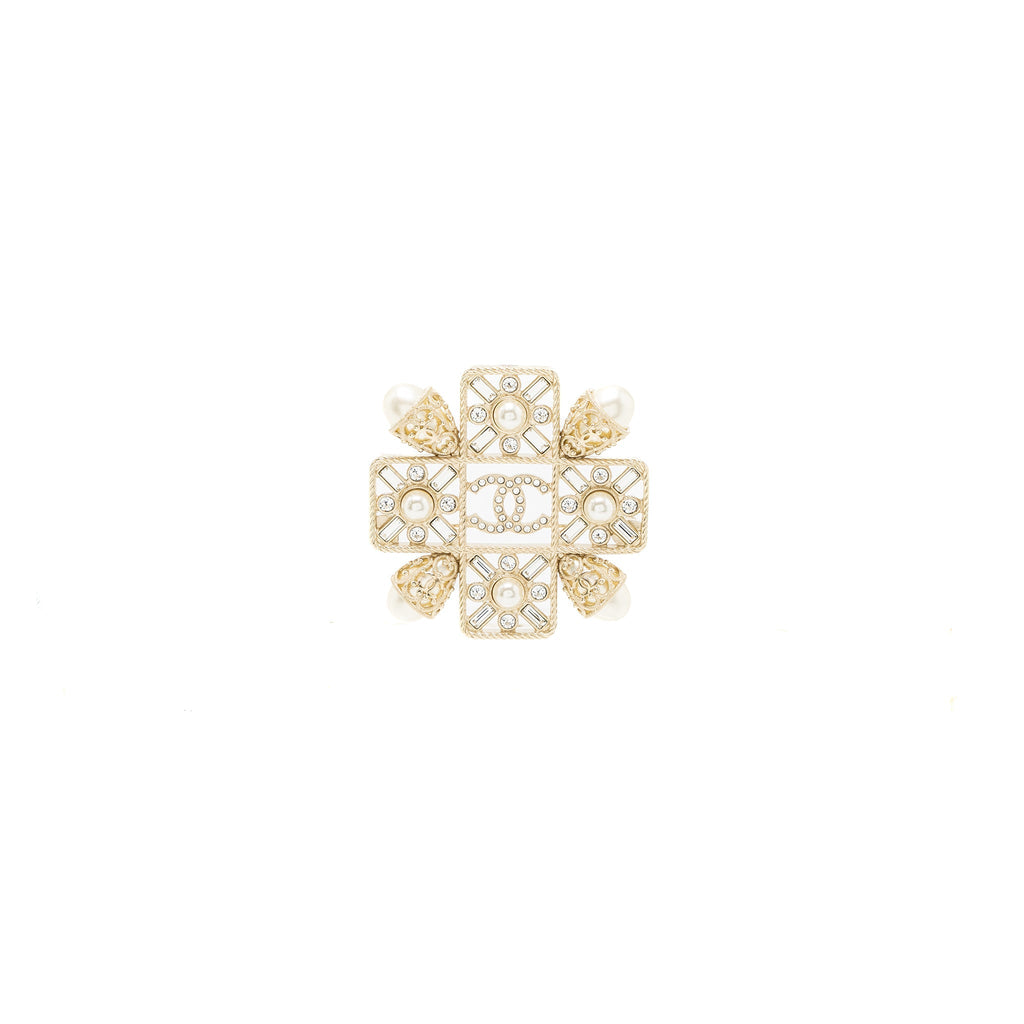 Chanel CC Logo Square Brooch With Pearl / Crystal L