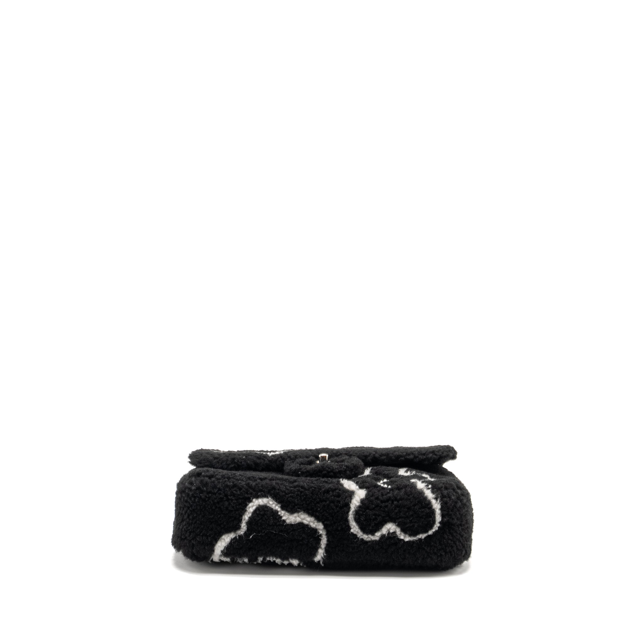 Chanel 22A Fluffy Camellia Flap Bag Embroidered Shearling Lambskin Black / White  (Microchip)