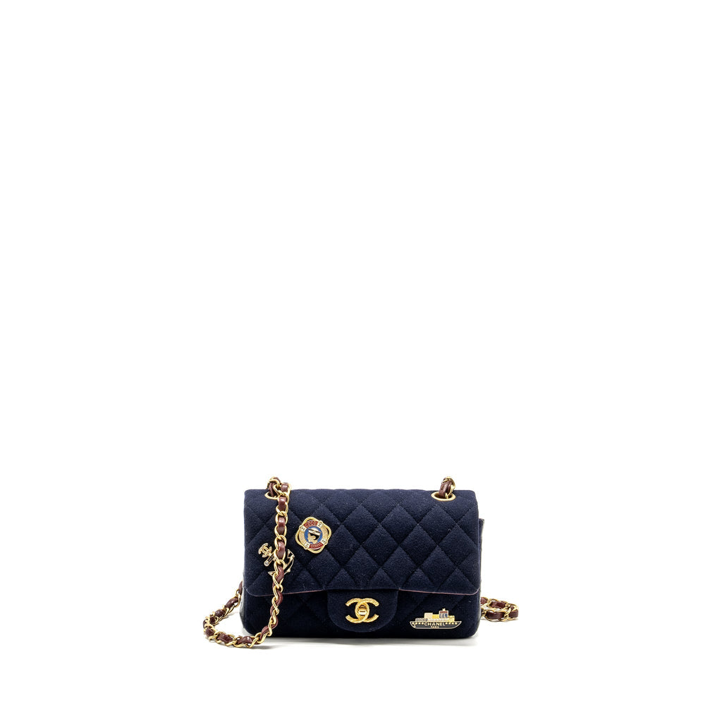 Chanel Mini Rectangular Flap bag fabric / lambskin navy