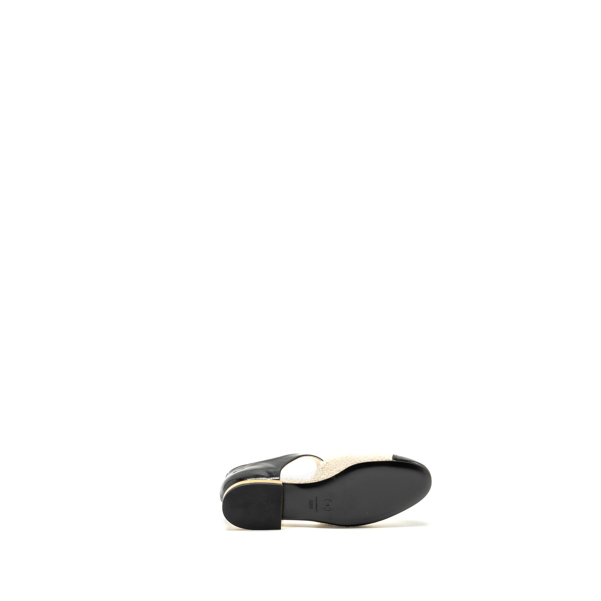 Chanel Size 36.5 21K CC Logo Ballerinas Tweed/Patent Calfskin Ivory/Black