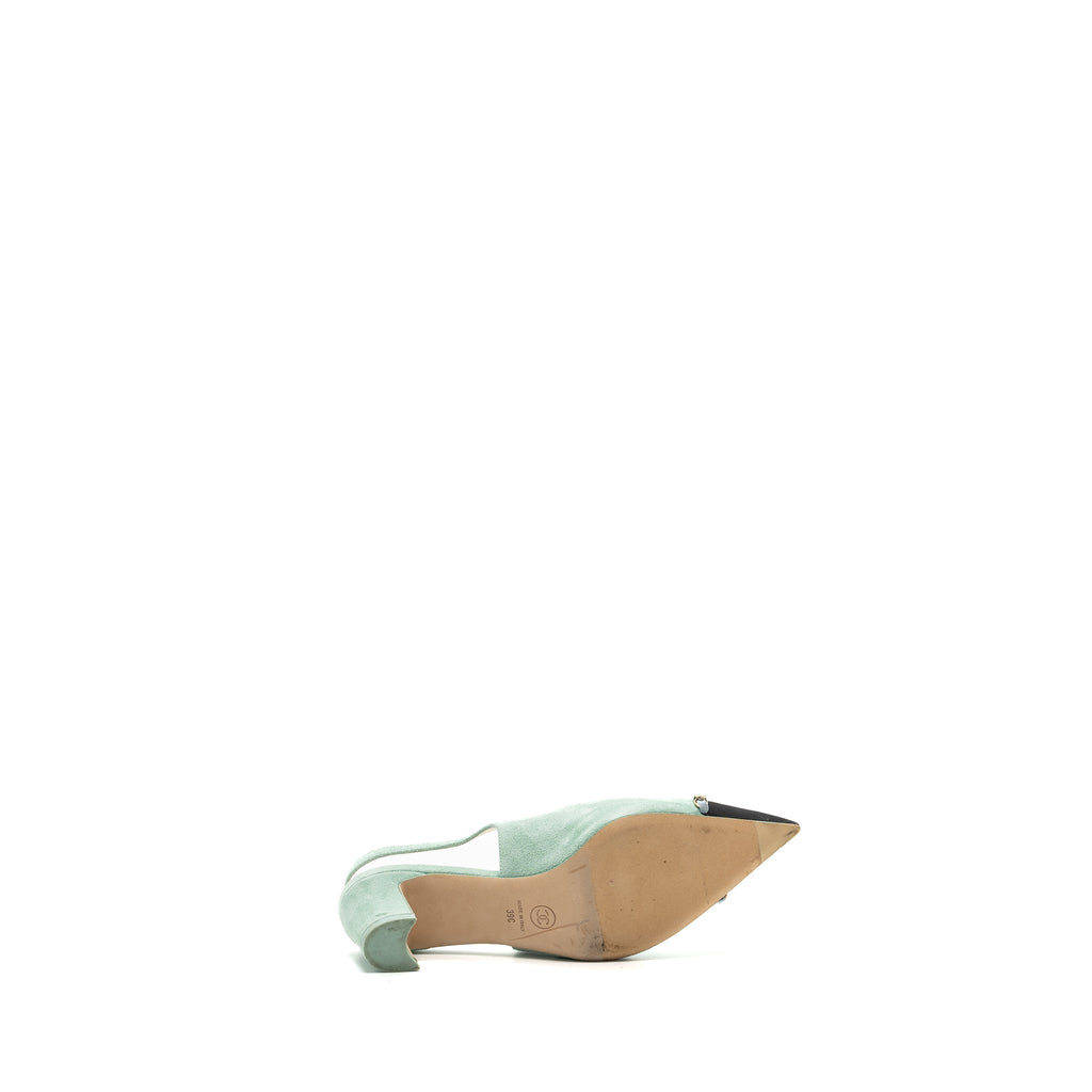 Chanel size 39 23P slingbacks suede /calfskin light blue / black L