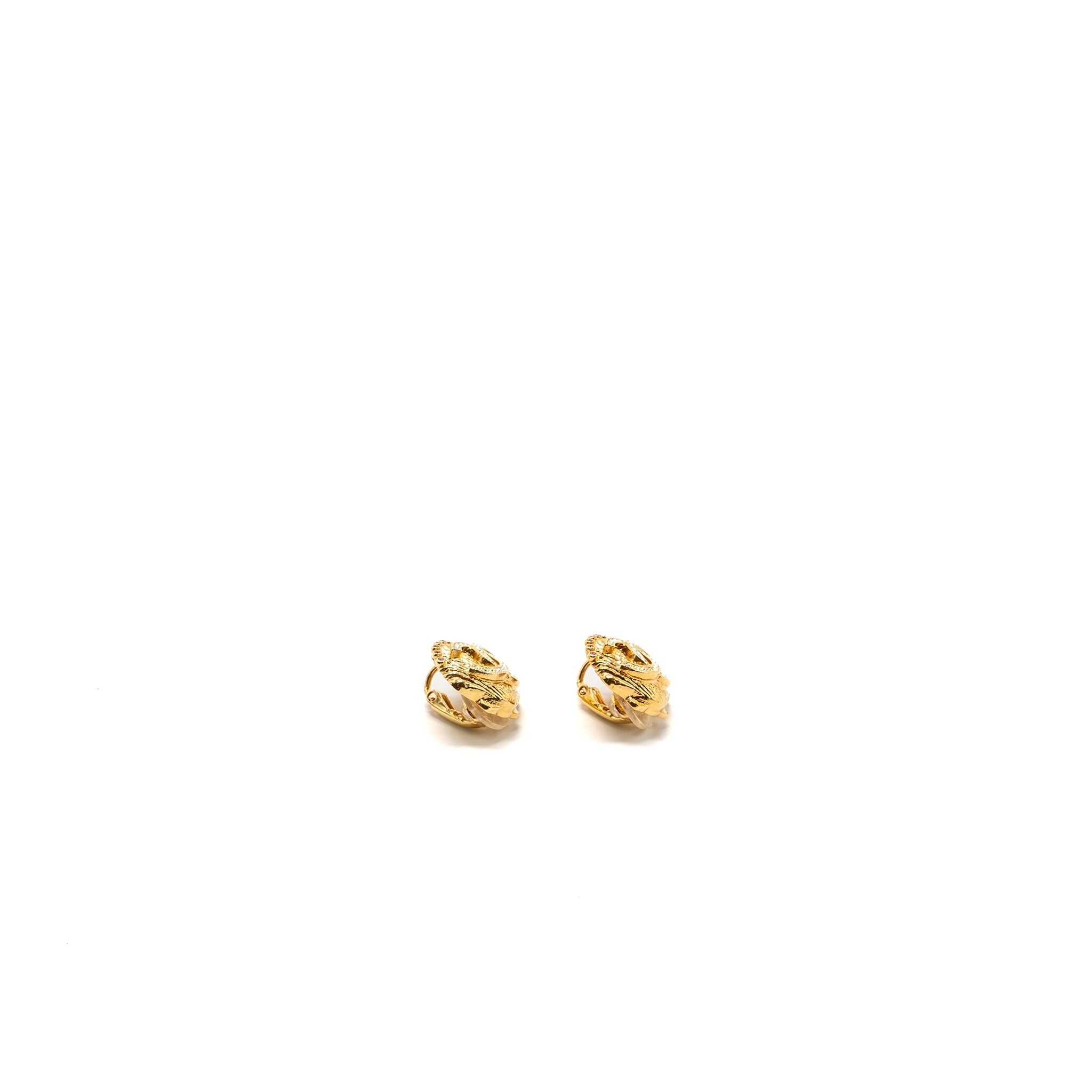 Chanel cc logo shell earclips crystal multicolour gold tone