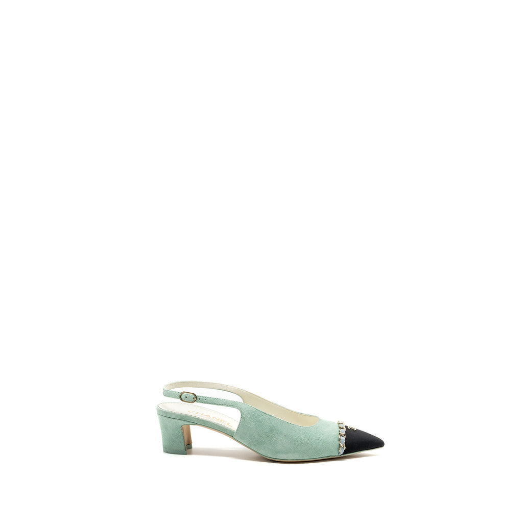 Chanel size 39 23P slingbacks suede /calfskin light blue / black L