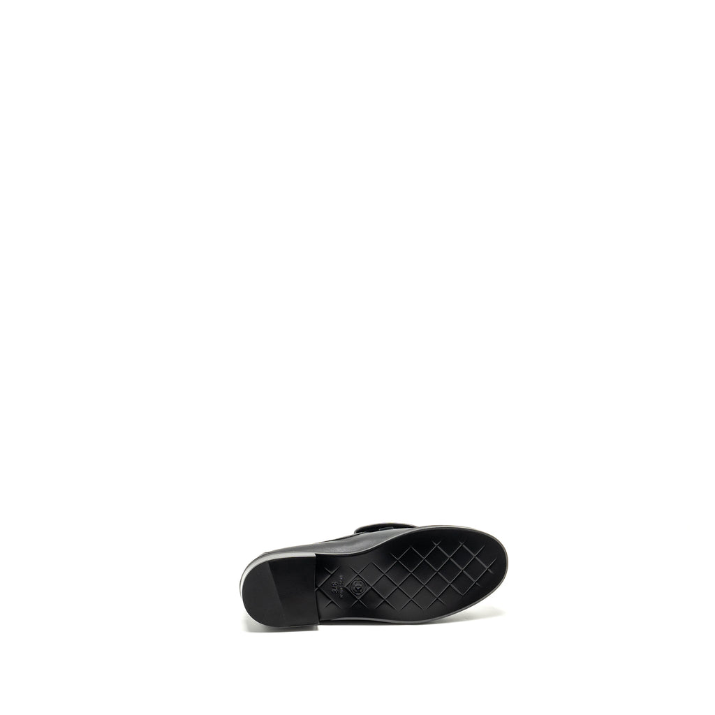 Chanel Size 37 CC Turnlock Loafers Quilted Leather Black L