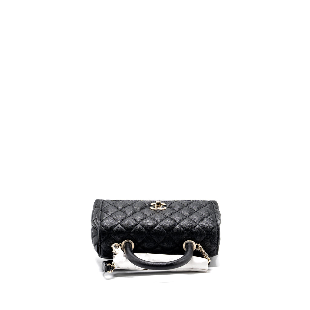 Chanel small coco handle caviar black L (Microchip)
