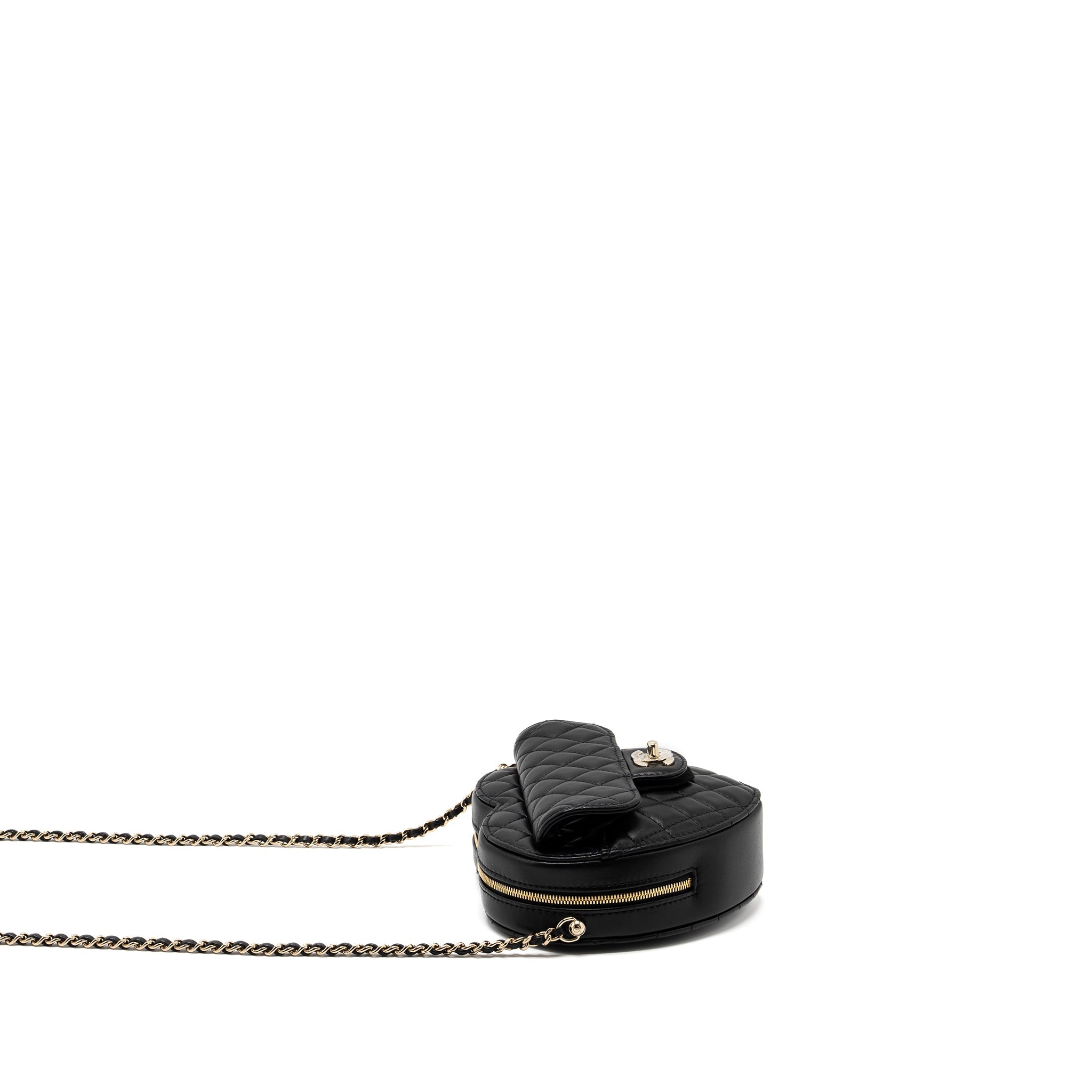 Chanel 22S Heart Bag Lambskin Black L (Microchip)