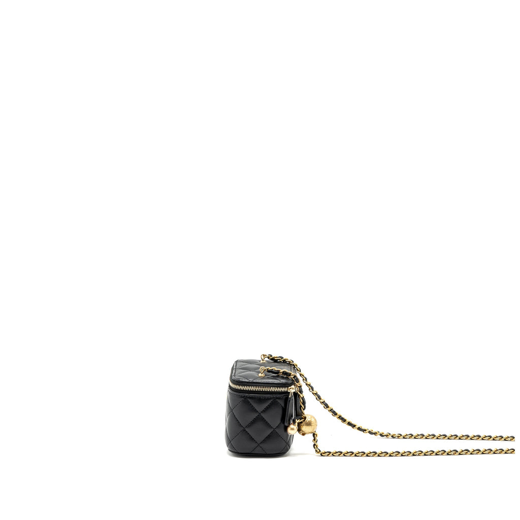 Chanel Pearl Crush Mini Vanity Case Lambskin Black  (microchip)
