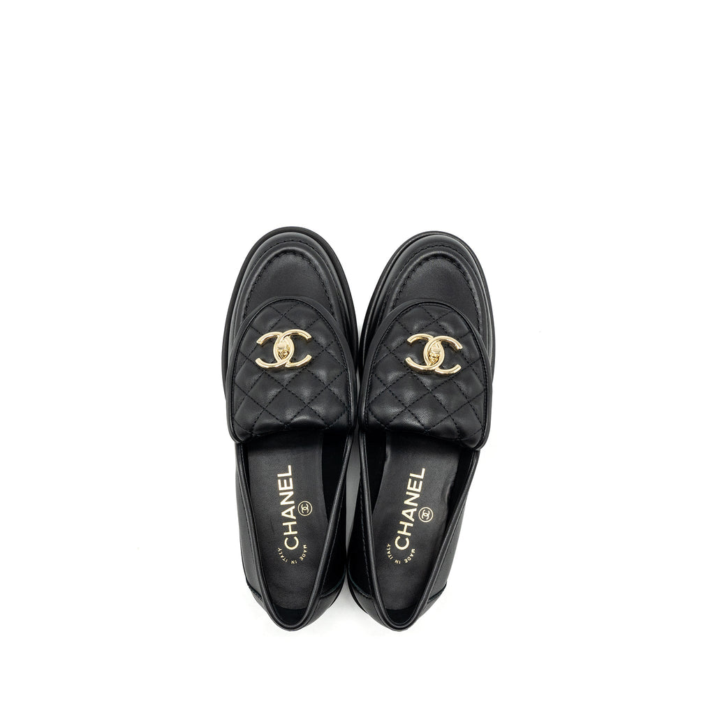 Chanel size 38 Quilted CC logo loafer black L