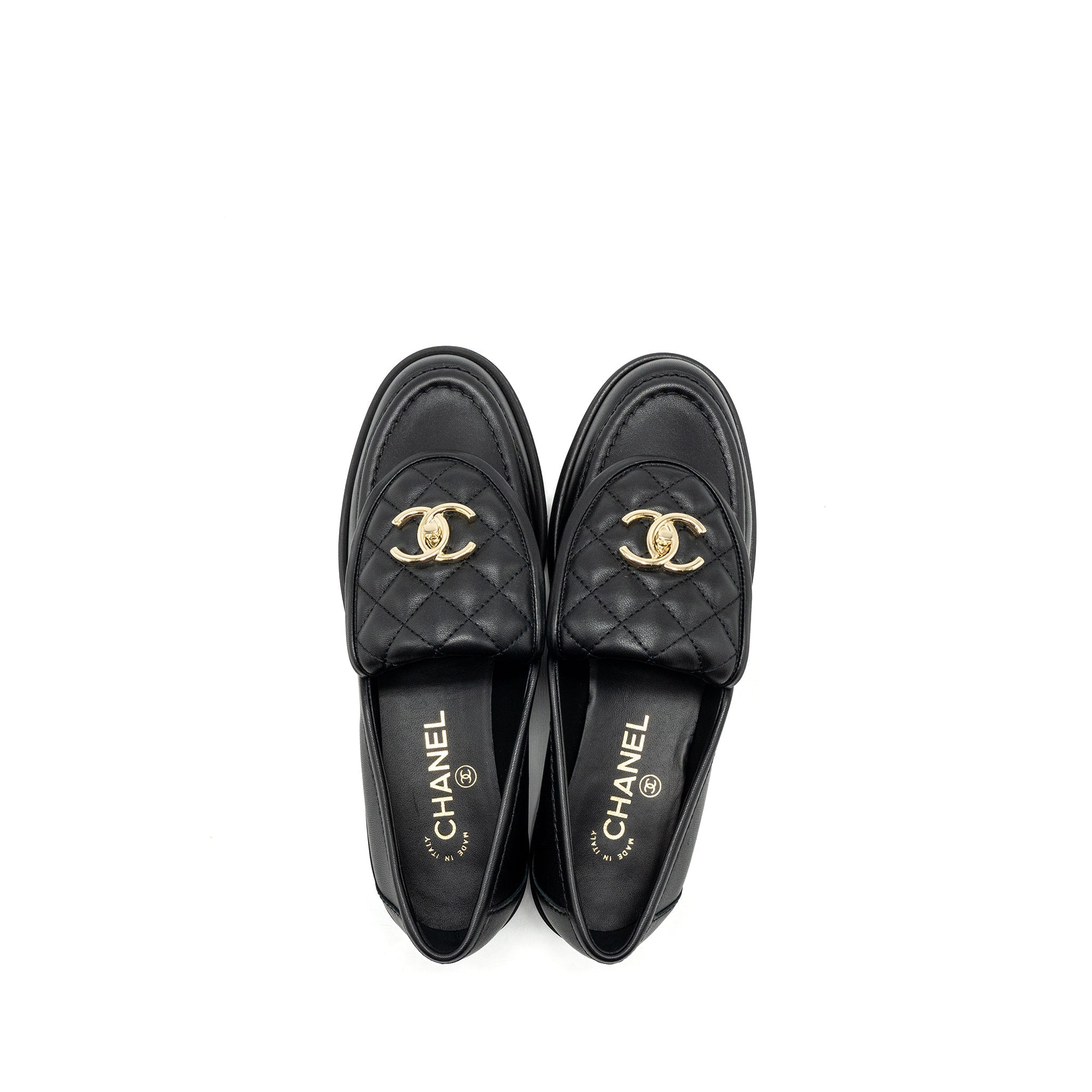 Chanel size 38 Quilted CC logo loafer black L