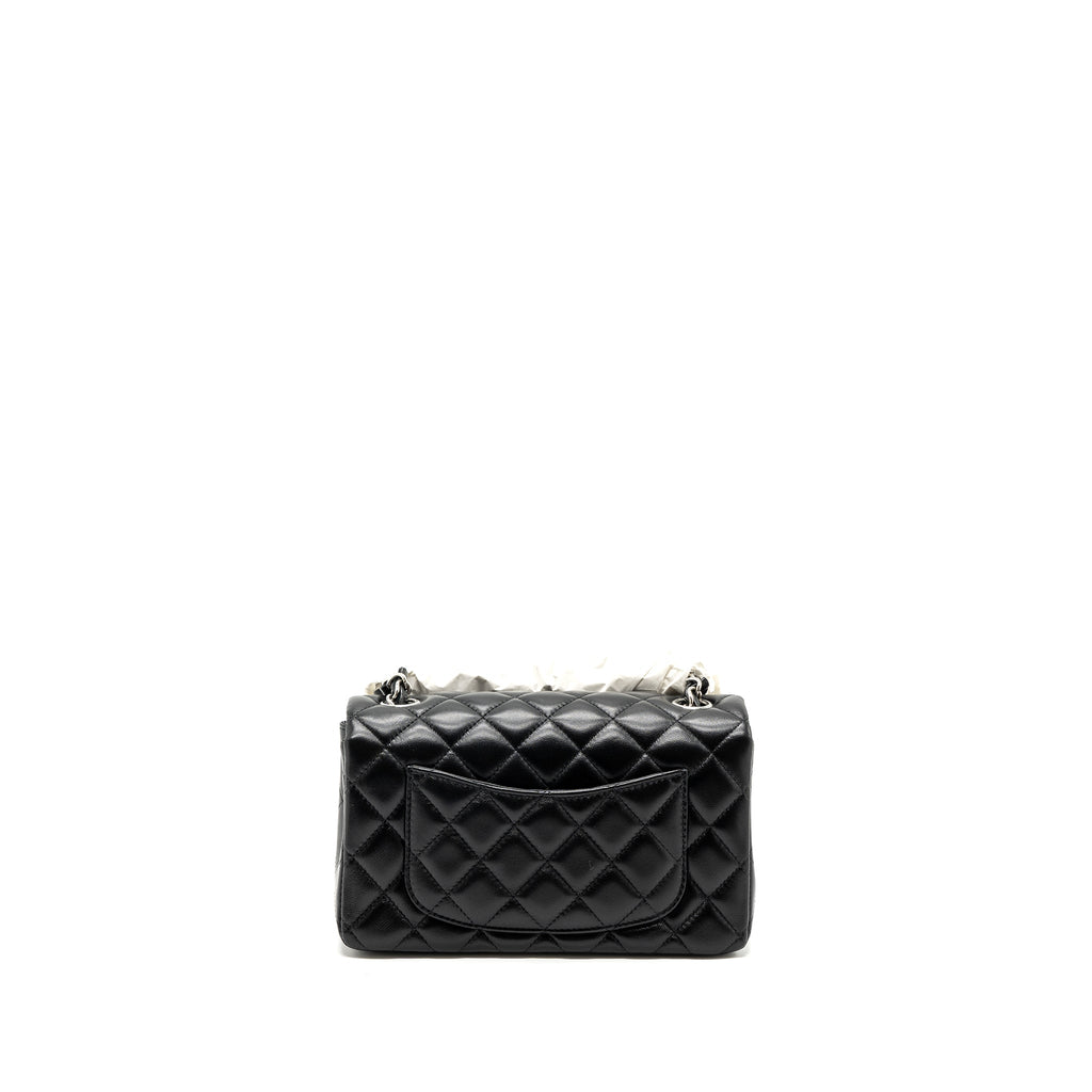 Chanel classic mini rectangular flap bag lambskin black  (microchip)