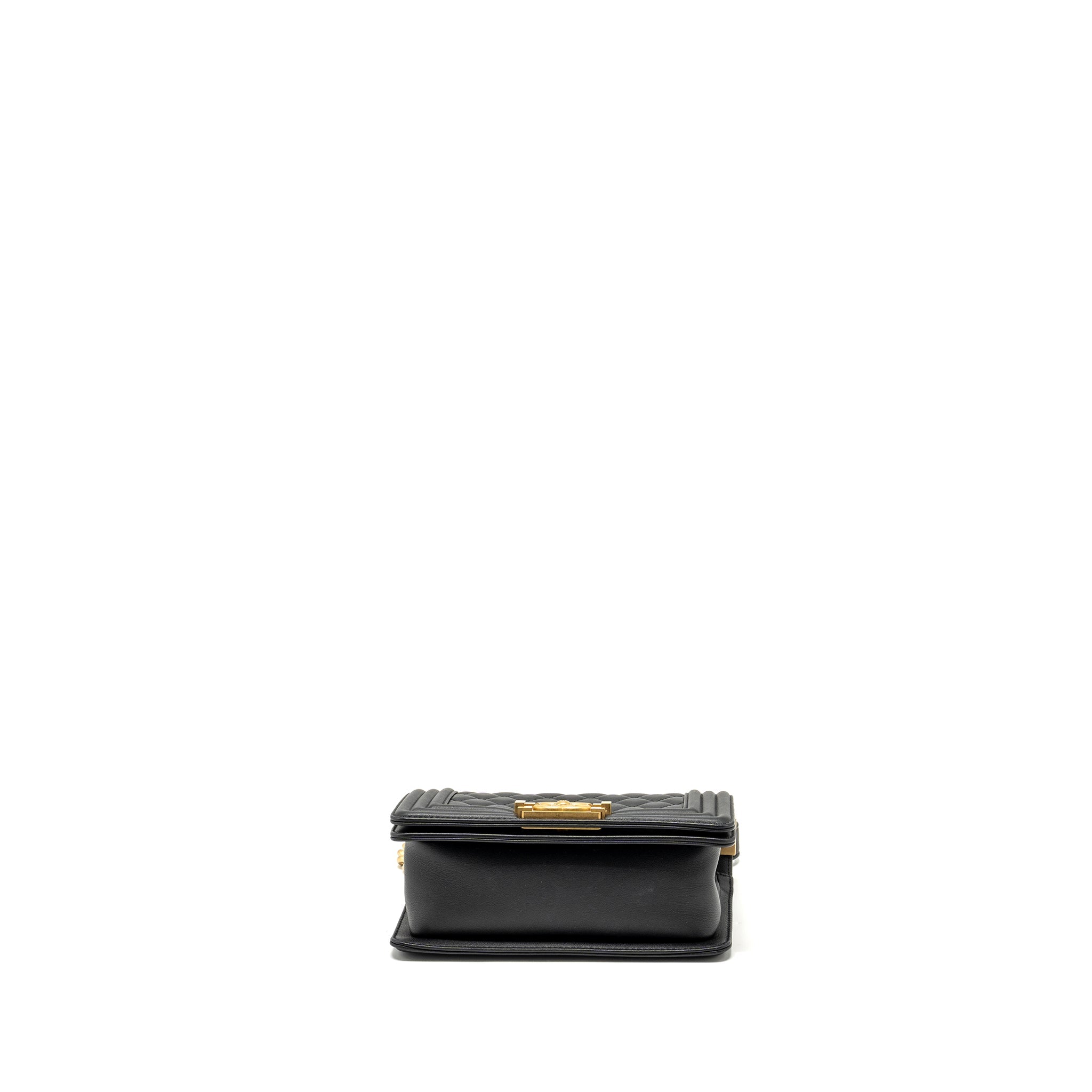 Chanel Small Boy Bag Calfskin Black  (microchip)