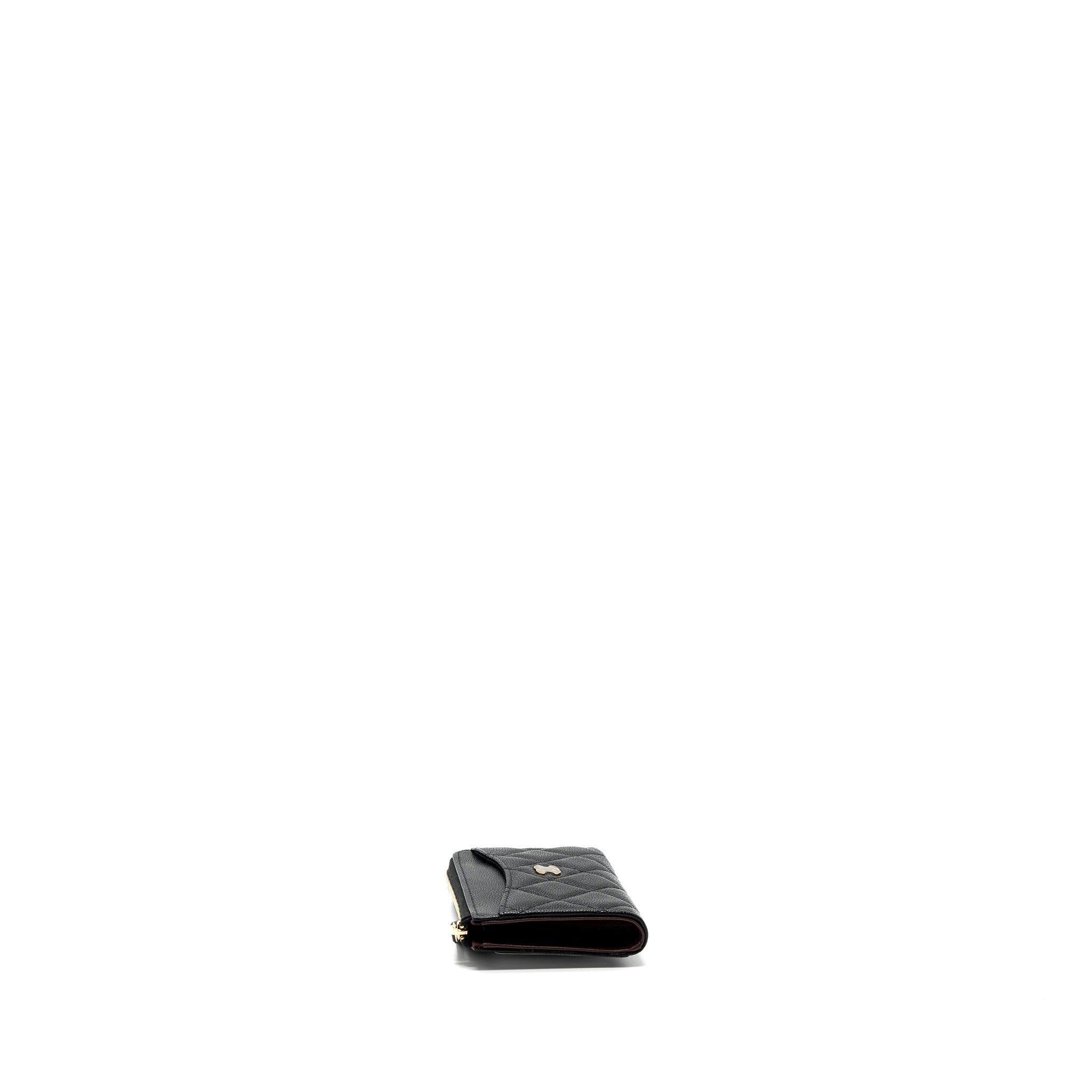 Chanel L zipper card holder caviar black  (microchip )