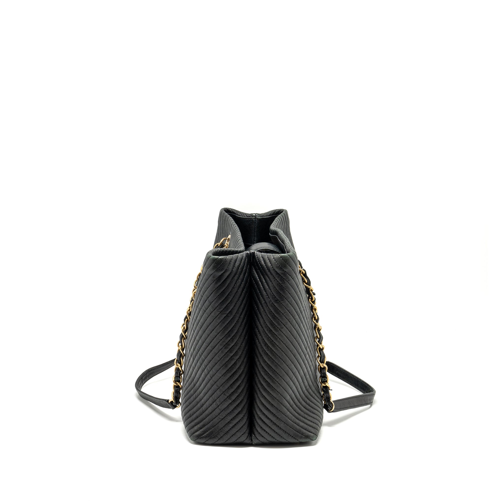 Chanel Chevron Shopping tote bag goatskin black