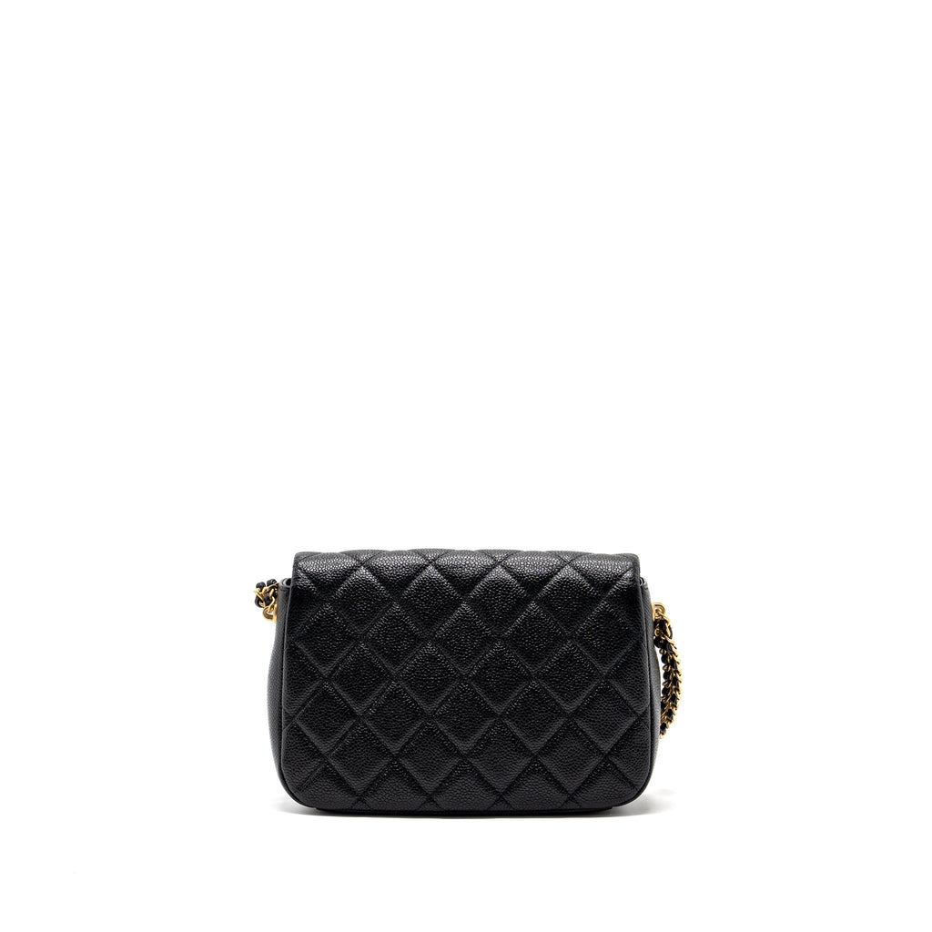Chanel 21A chain Soul Flap bag grained calfskin black  (Microchip)