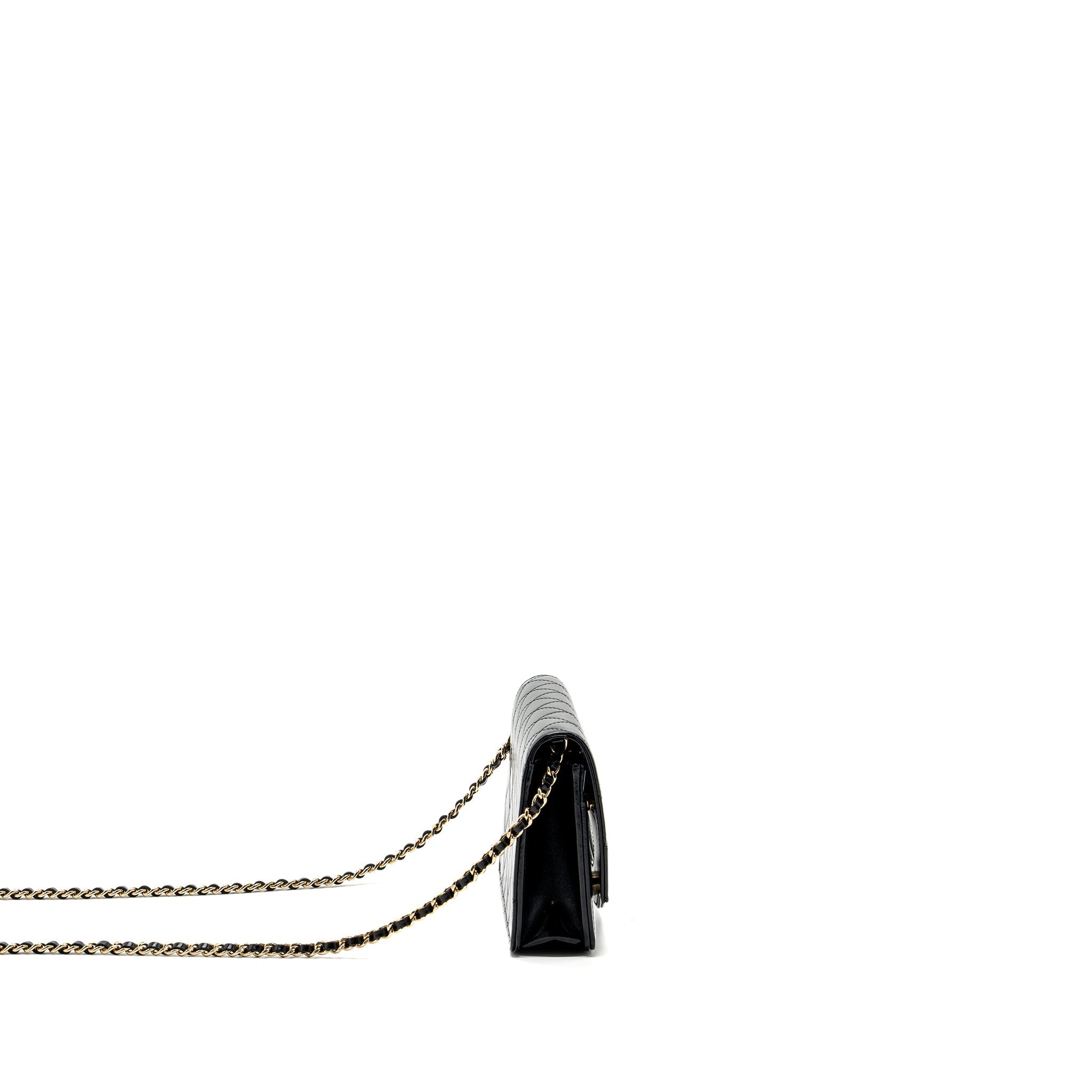 Chanel 24C 31 wallet on chain shiny calfskin black L (Microchip)