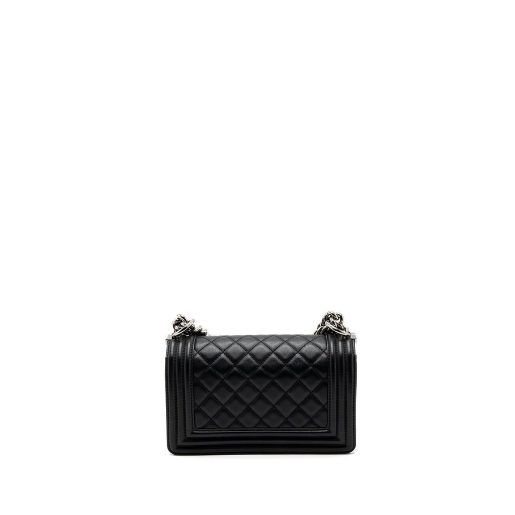 Chanel Small Boy Bag Calfskin Black  (microchip)