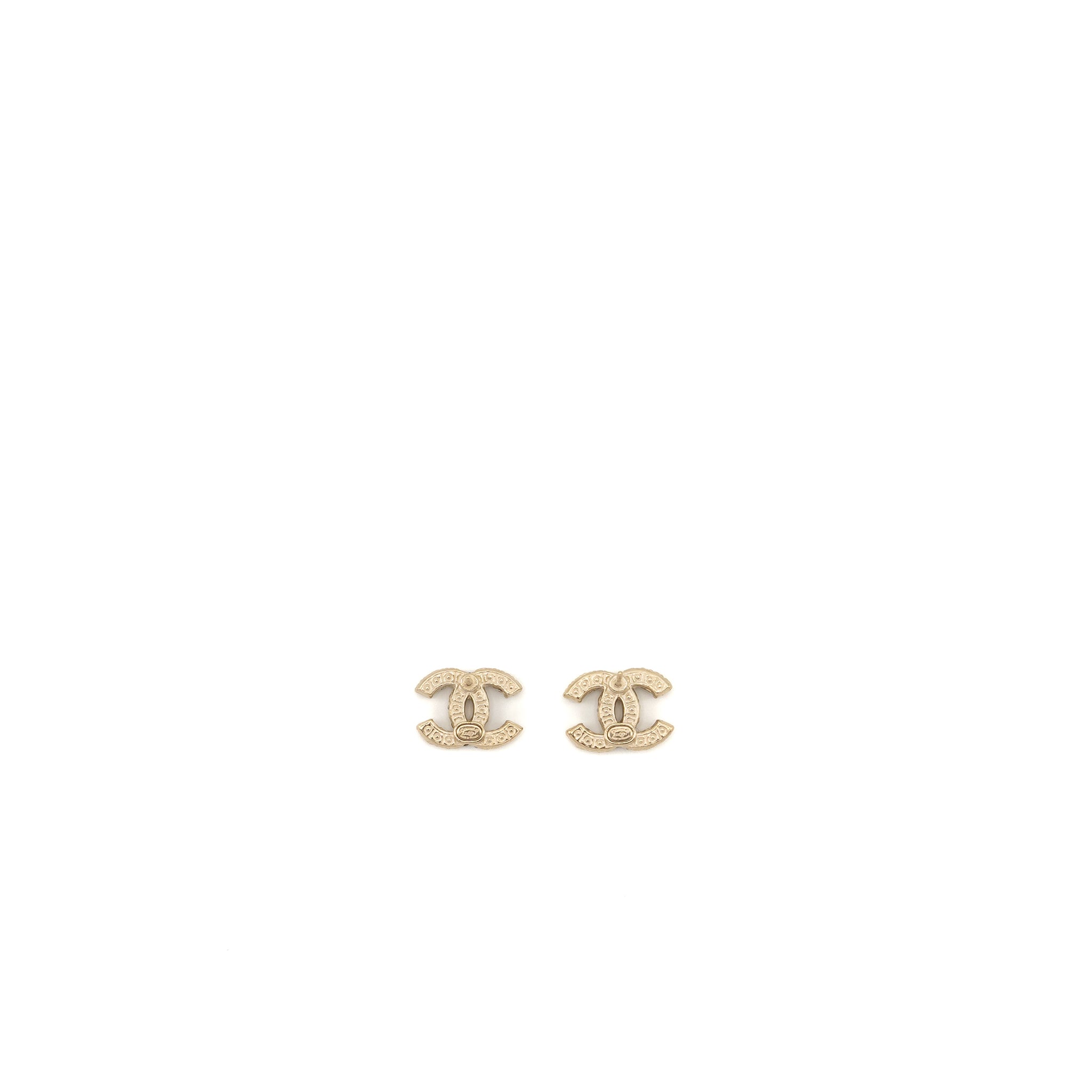 Chanel CC Logo Earrings with Pearl Light Gold Tone