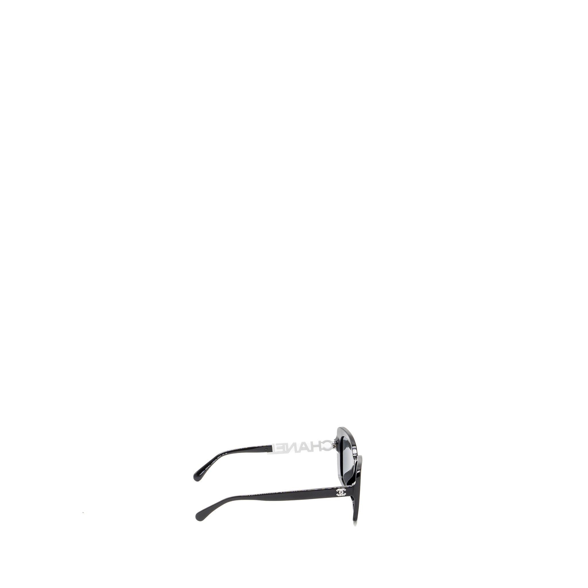 Chanel letter and cc logo sunglasses black / white