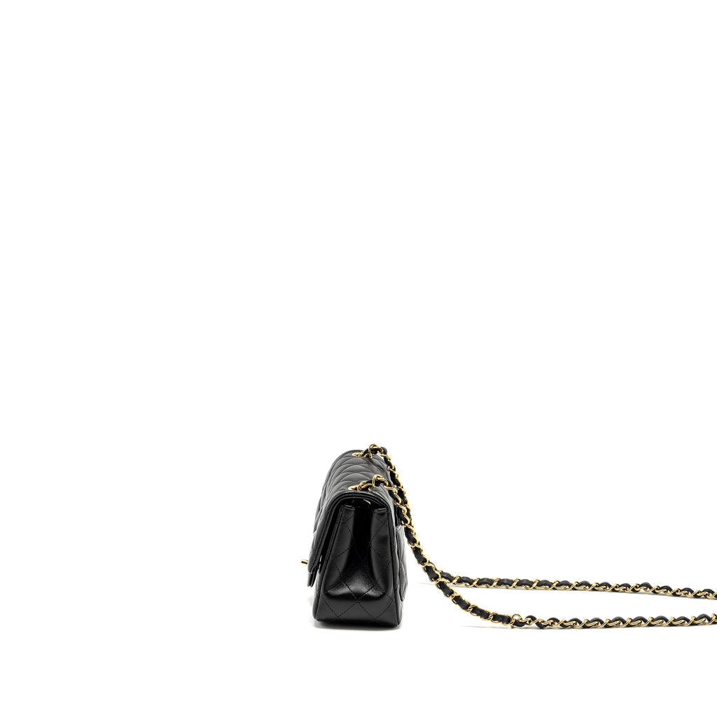 Chanel mini square flap Bag lambskin Black L (Microchip)