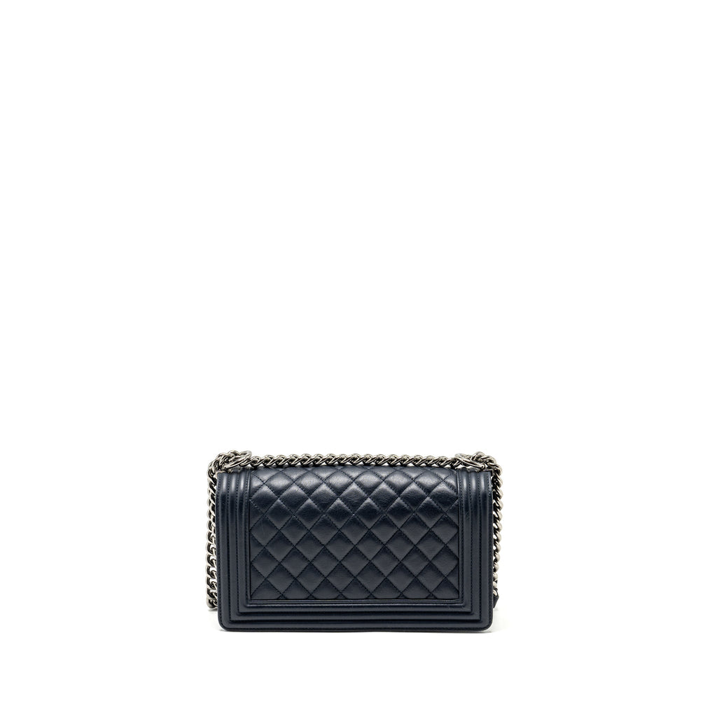 CHANEL Medium Boy Bag Calfskin Navy
